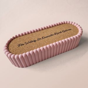 dramatic desktop pen holder organiser